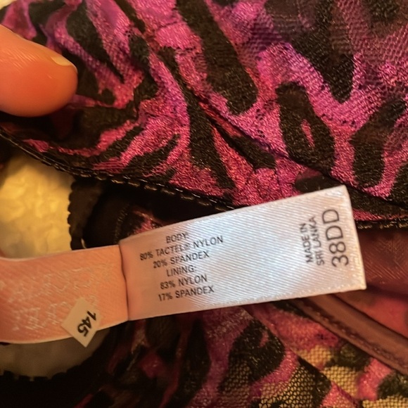 NWOT Vintage Victorias Secret Purple and Black animal print bra & panty 38DD/XL​ - Picture 7 of 8